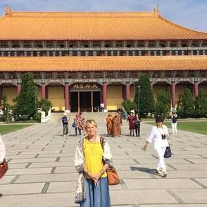 Meet your Posher, Lynn